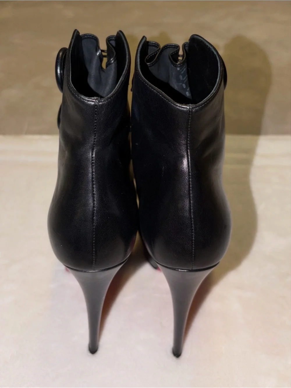 Authentic Christian Louboutin  Lady Booton 150 platform booties